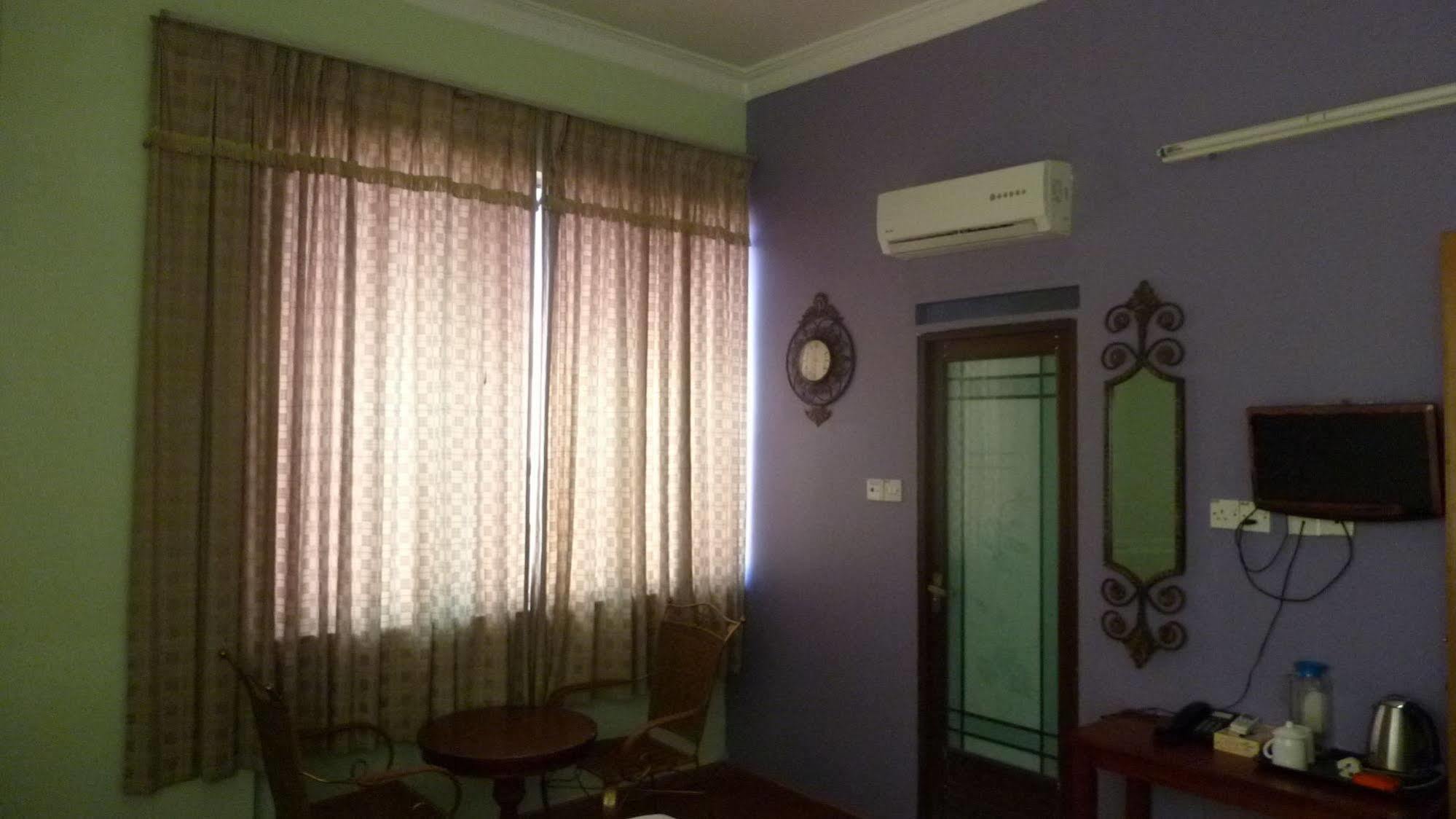 7 Hung Hung Inn Kota Kinabalu Dış mekan fotoğraf